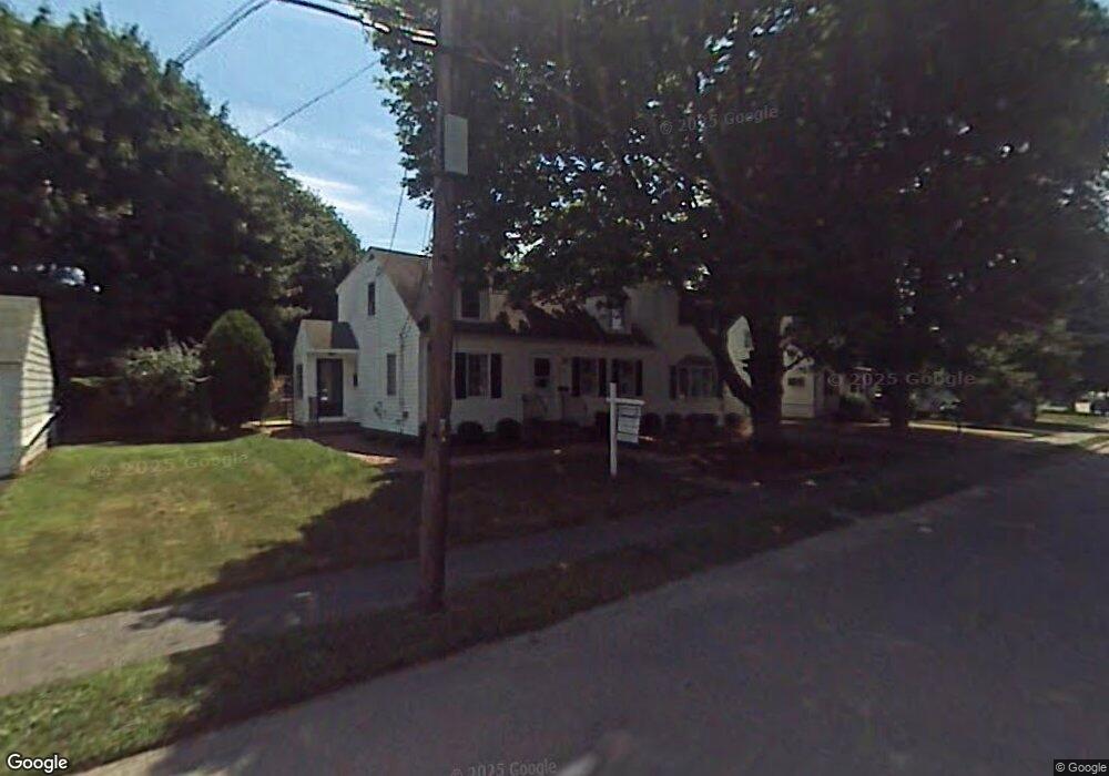 123 Whitman Rd, Waltham, MA 02453 - photo 1