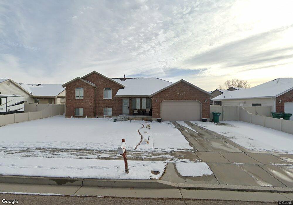 5248 S 3750 W unit 30, Roy, UT 84067 - photo 1