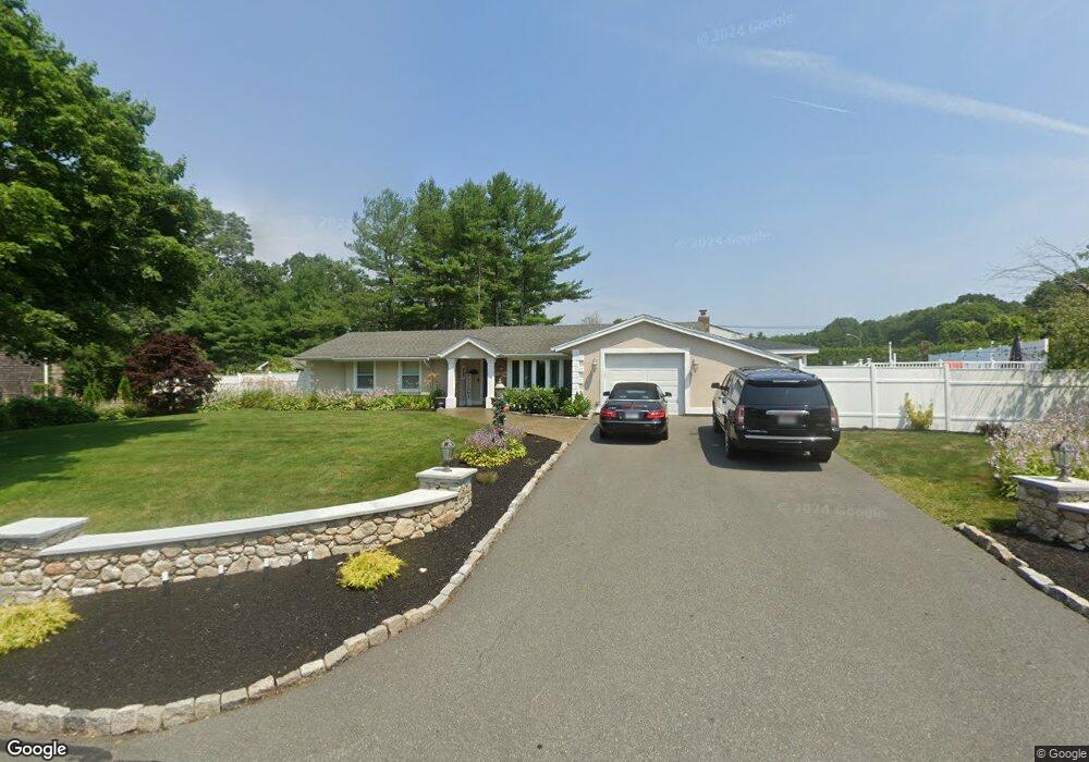 35 Emerald Dr, North Dartmouth, MA 02747 - photo 1