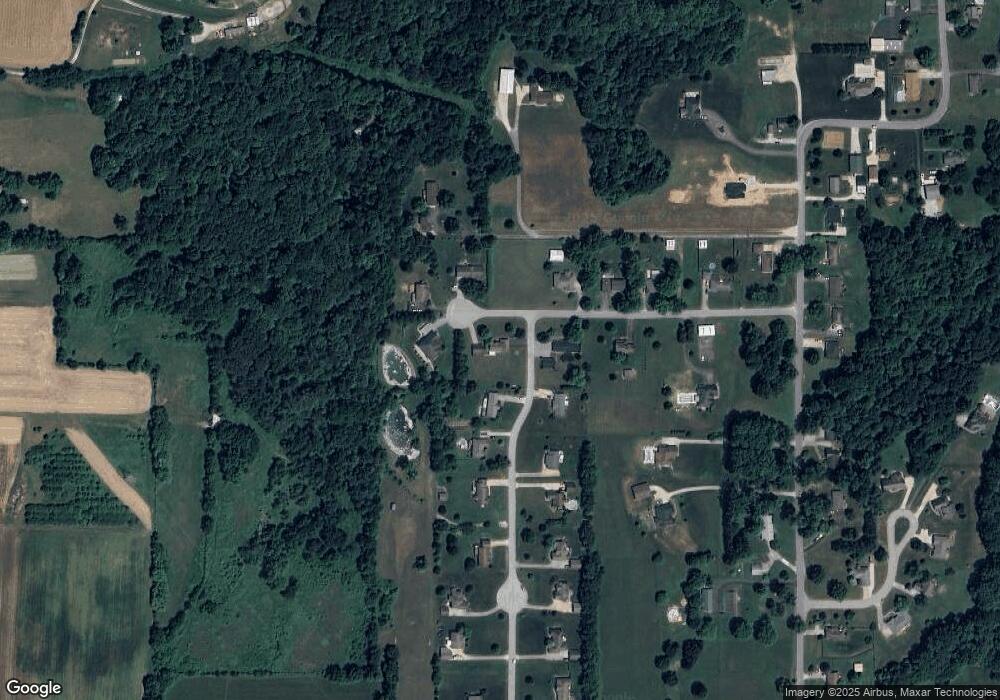 5841 Spring Meadow Dr, Georgetown, IN 47122 - photo 1