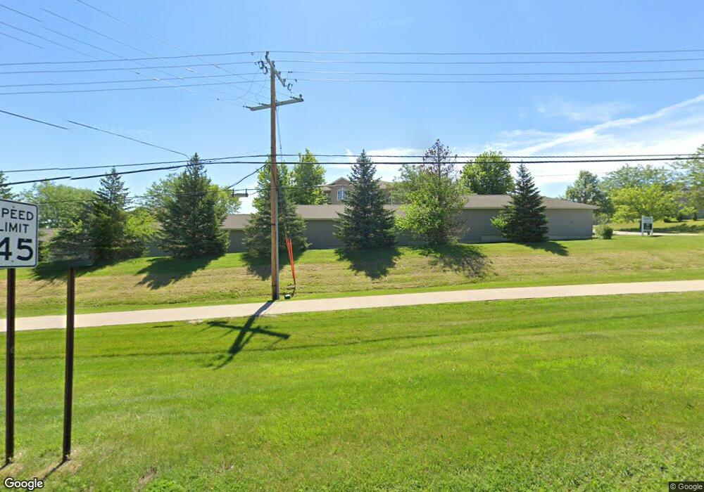 2159 29th St NW unit 9, Cedar Rapids, IA 52405 - photo 1