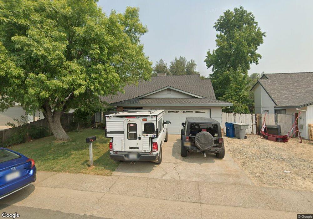 1224 Hawthorne Ave, Redding, CA 96002 - photo 1