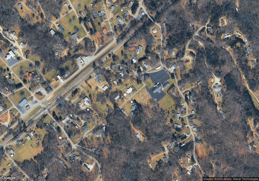 367 Porter St, Alto, GA 30510 - photo 1