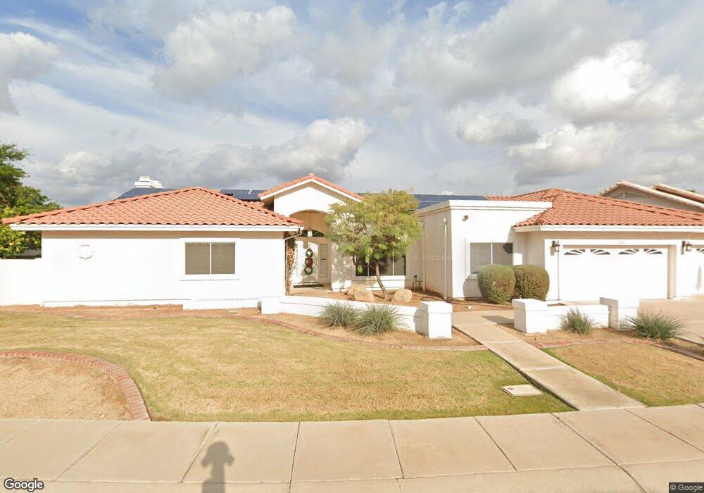 1102 E Southshore Dr, Gilbert, AZ 85234 - photo 1