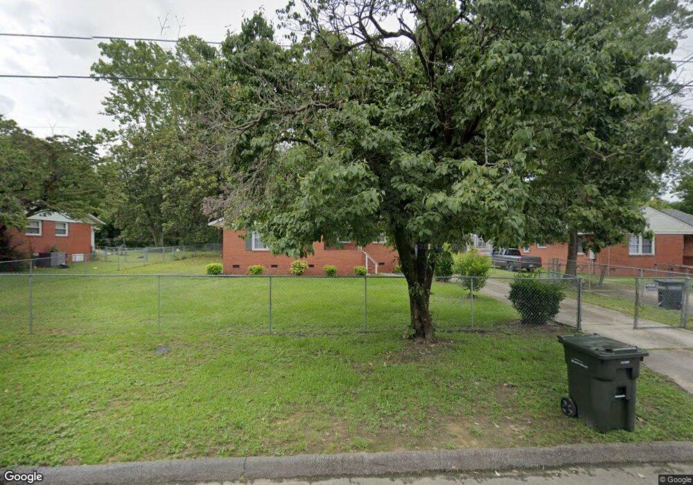 327 Richmond Dr, Fayetteville, NC 28304 - photo 1