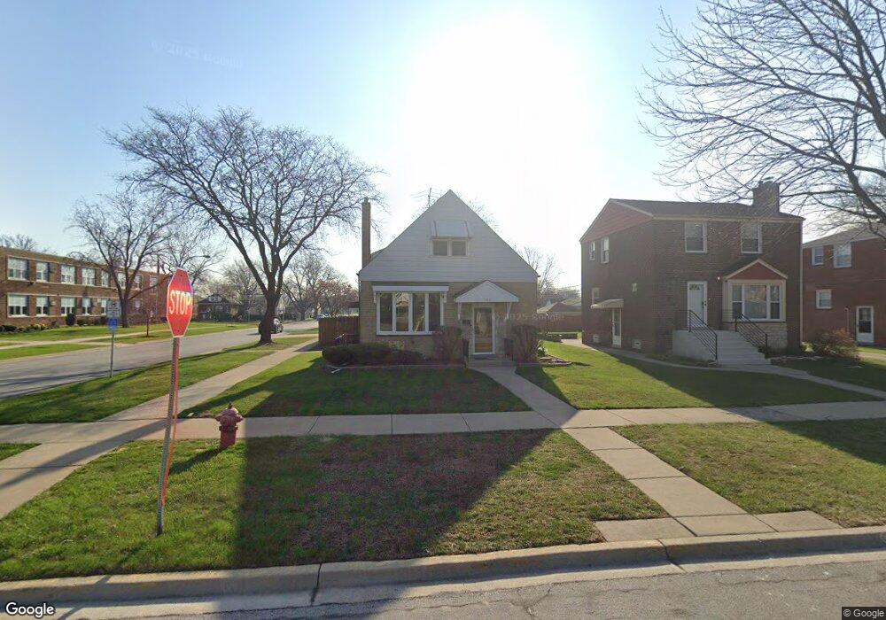 901 Hull Ave, Westchester, IL 60154 - photo 1
