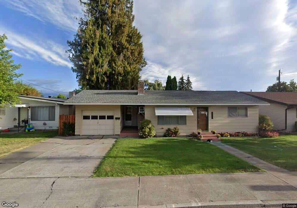 1517 E 13th St, the Dalles, OR 97058 - photo 1