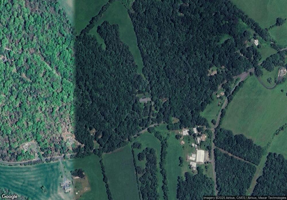 2847 Kinderhook Rd, Hood, VA 22723 - photo 1