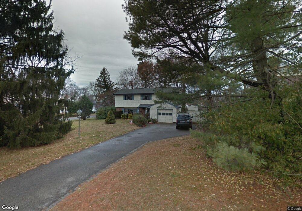 1 Daniel Dr, Glen Cove, NY 11542 - photo 1