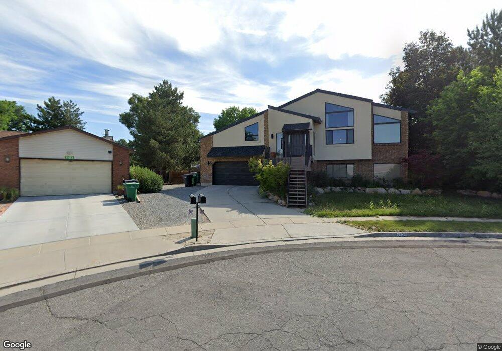 1133 Pebble Hills Cir, Sandy, UT 84094 - photo 1