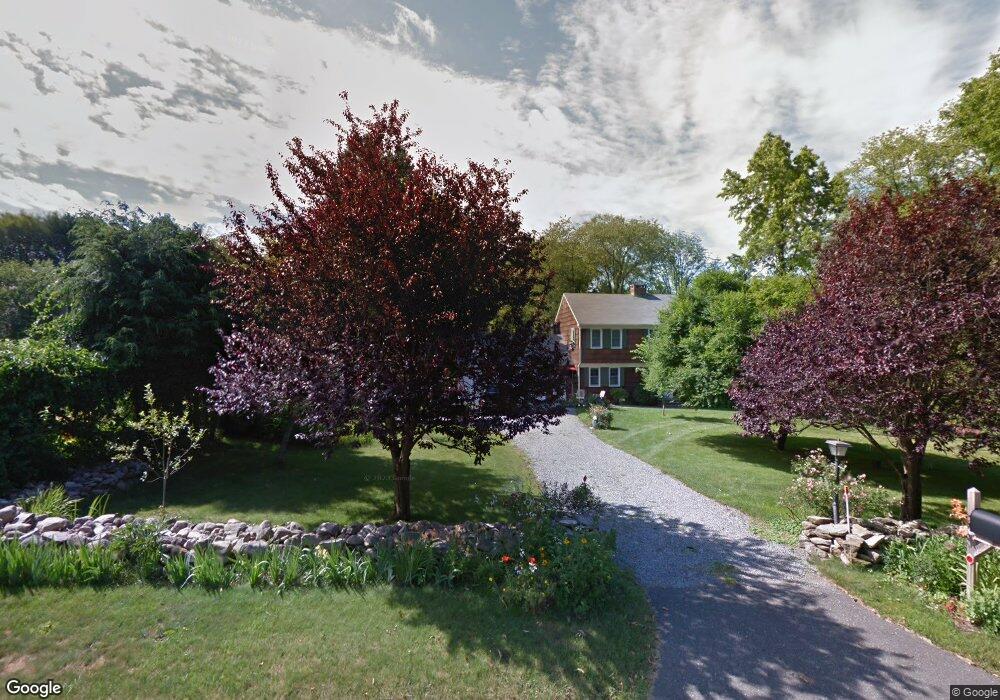 19 Sunnyview Dr, Redding, CT 06896 - photo 1