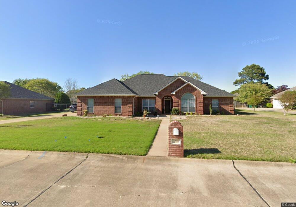 2802 Landon Ln, Texarkana, TX 75503 - photo 1