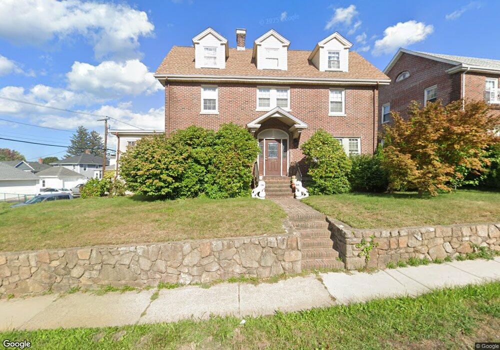 1374 Quincy Shore Dr, Quincy, MA 02169 - photo 1