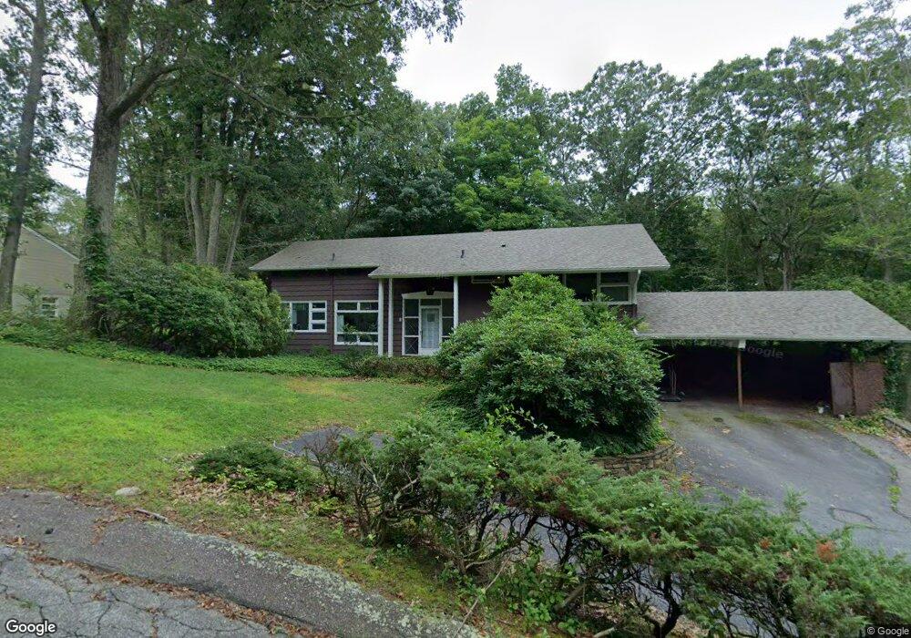 3 Indian Spring Ln, Norwich, CT 06360 - photo 1