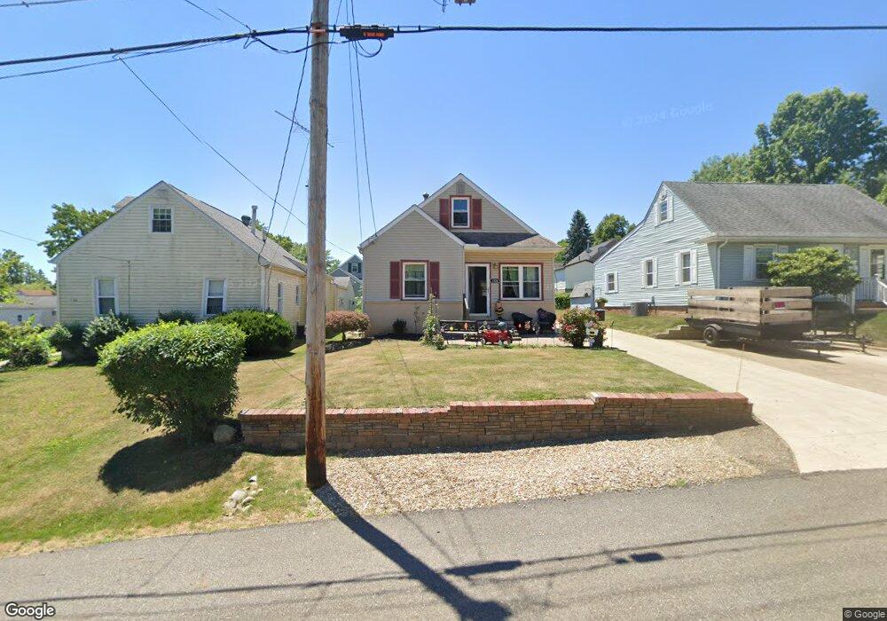 1524 28th St NE, Canton, OH 44714 - photo 1