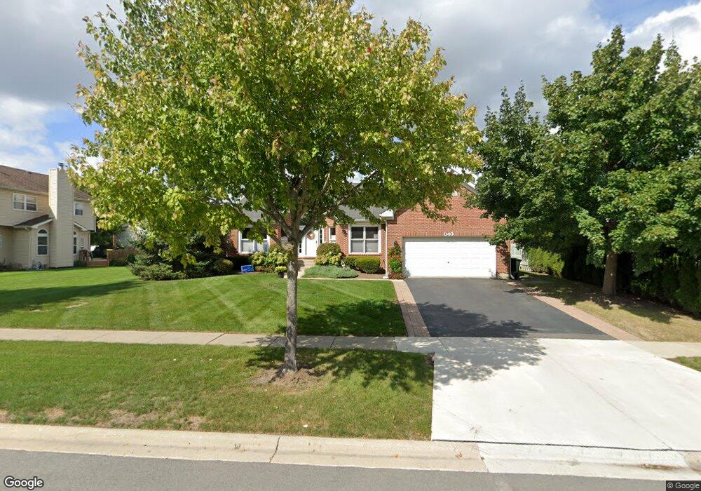 840 Hackberry Ln, Algonquin, IL 60102 - photo 1