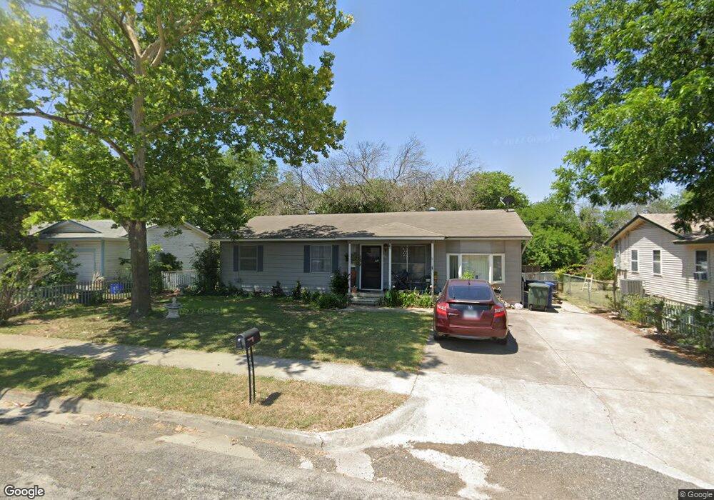 805 W Lincoln Ave, Copperas Cove, TX 76522 - photo 1