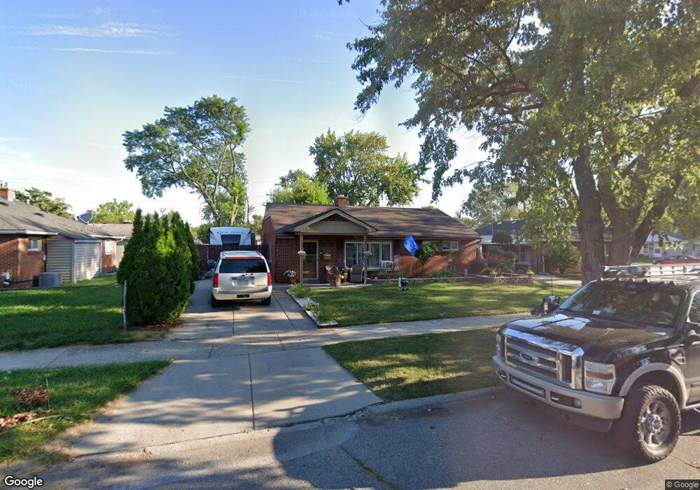 15431 Hill Ct, Roseville, MI 48066 - photo 1