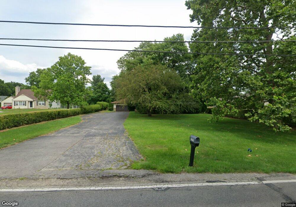 5870 Godown Rd, Columbus, OH 43235 - photo 1