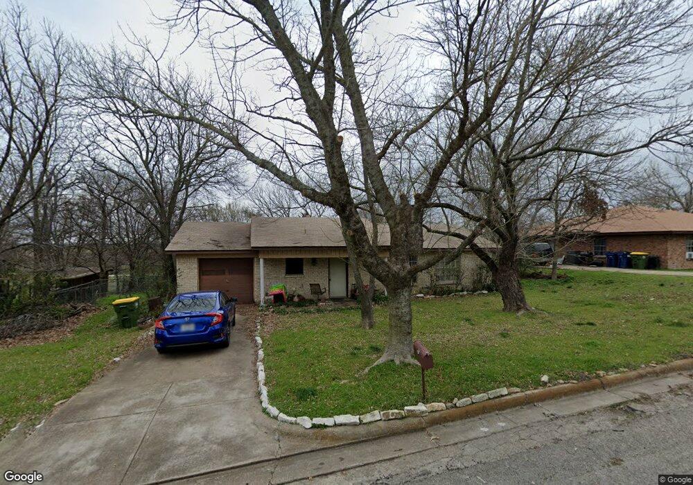 301 Clearwood Dr, Fort Worth, TX 76108 - photo 1