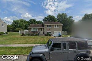 11 Clearbrook Dr, Gibbsboro, NJ 08026