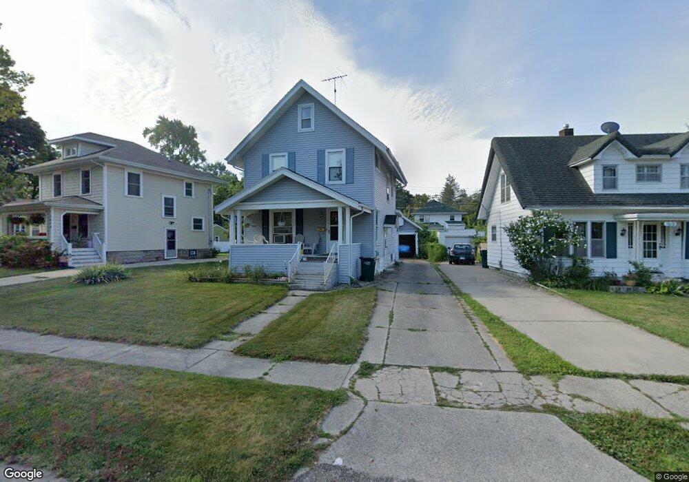 1613 N Genesee Dr, Lansing, MI 48915 - photo 1