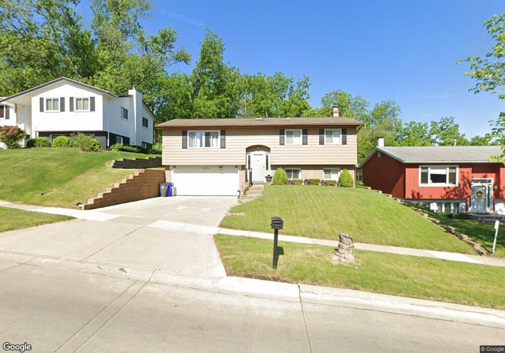 1436 26th St NW, Cedar Rapids, IA 52405 - photo 1