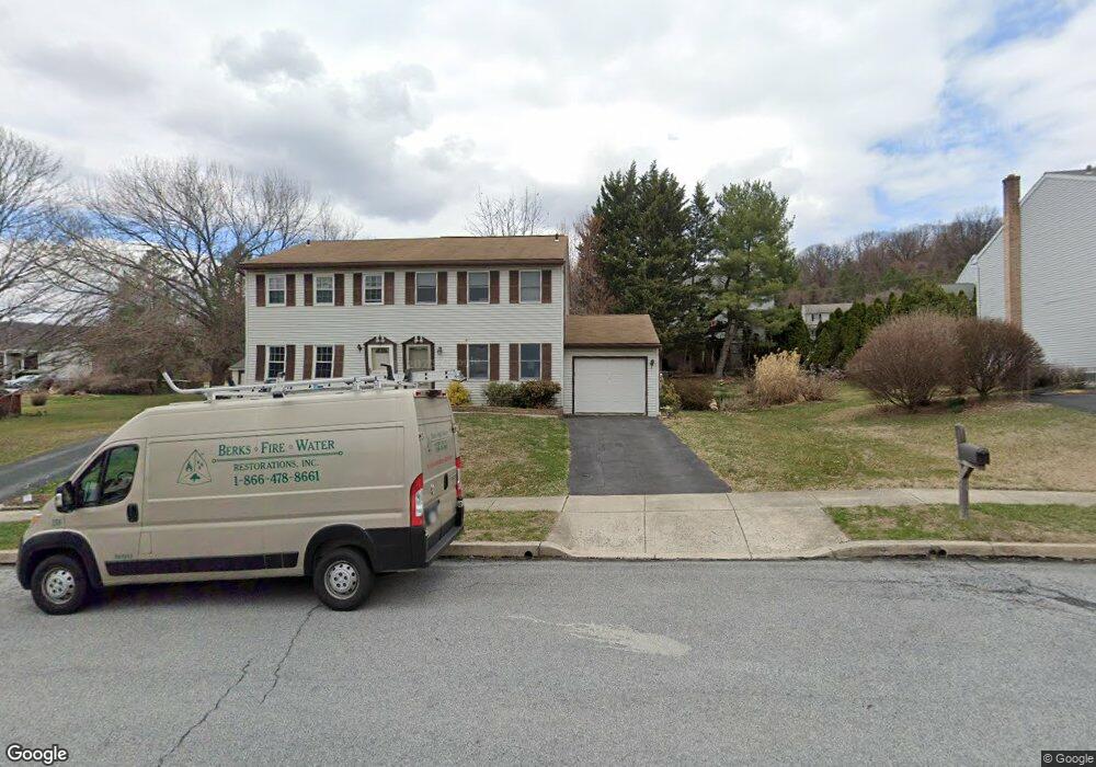 404 Grove Ave, Mohnton, PA 19540 - photo 1