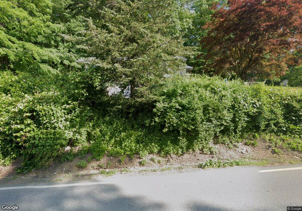 389 Oscawana Lake Rd, Putnam Valley, NY 10579 - photo 1