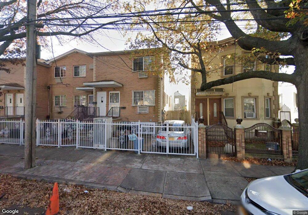 10930 157th St, Jamaica, NY 11433 - photo 1