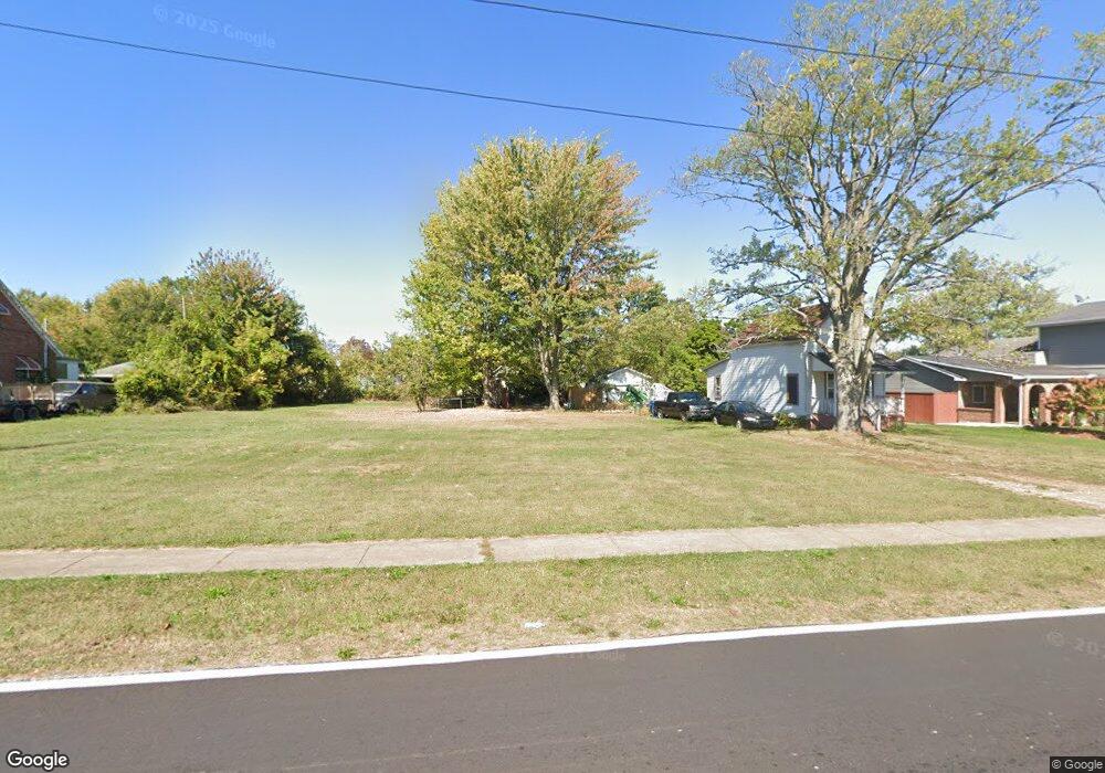 1633 E 36th St, Lorain, OH 44055 - photo 1