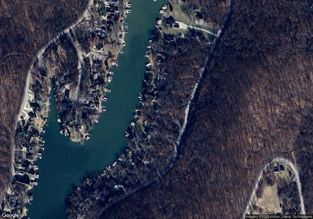 11761 W Grandview Dr, Columbus, IN 47201 - photo 1