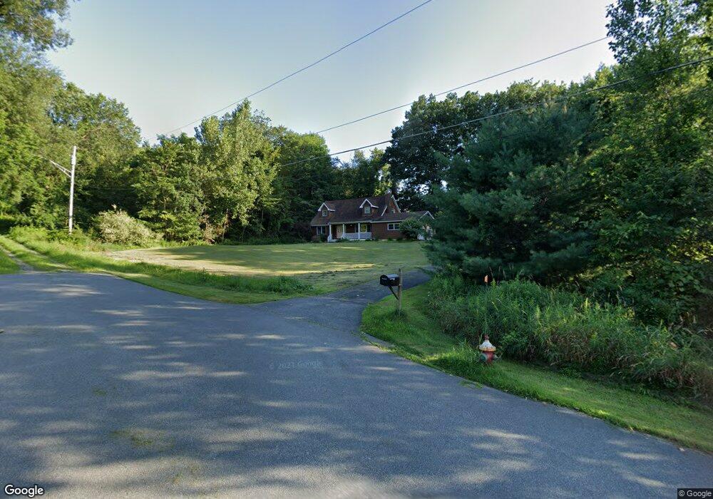 276 Hillcrest Ave, Troy, NY 12180 - photo 1