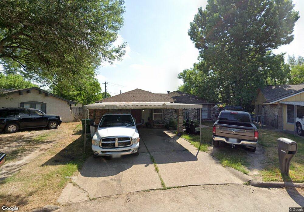 8614 Sunmoore Ct, Houston, TX 77088 - photo 1
