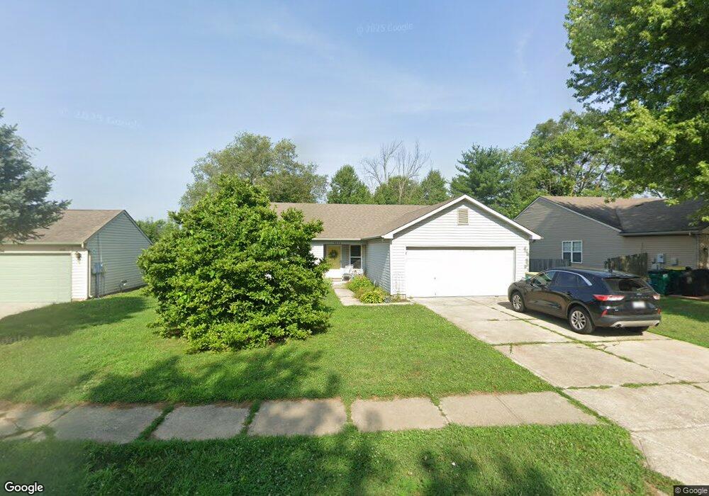 4038 Fairoaks Ct, Franklin, IN 46131 - photo 1