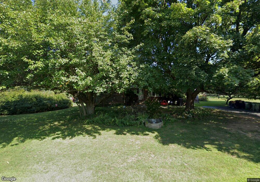 697 Fehr Rd, Nazareth, PA 18064 - photo 1