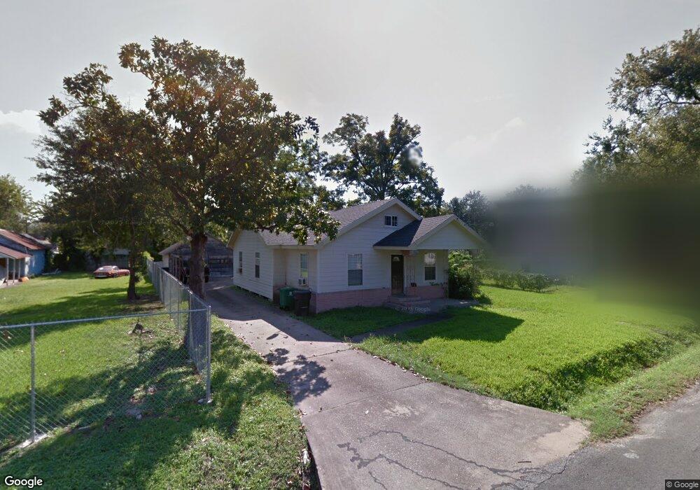 2831 Ashley St, Houston, TX 77017 - photo 1