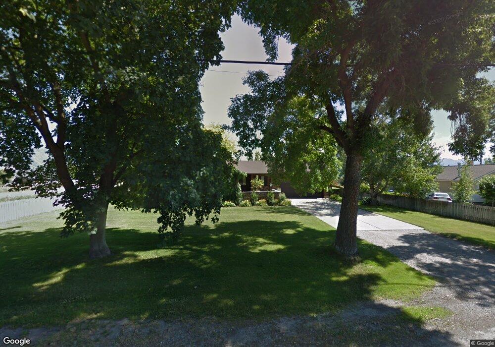 142 W 400 S, Smithfield, UT 84335 - photo 1