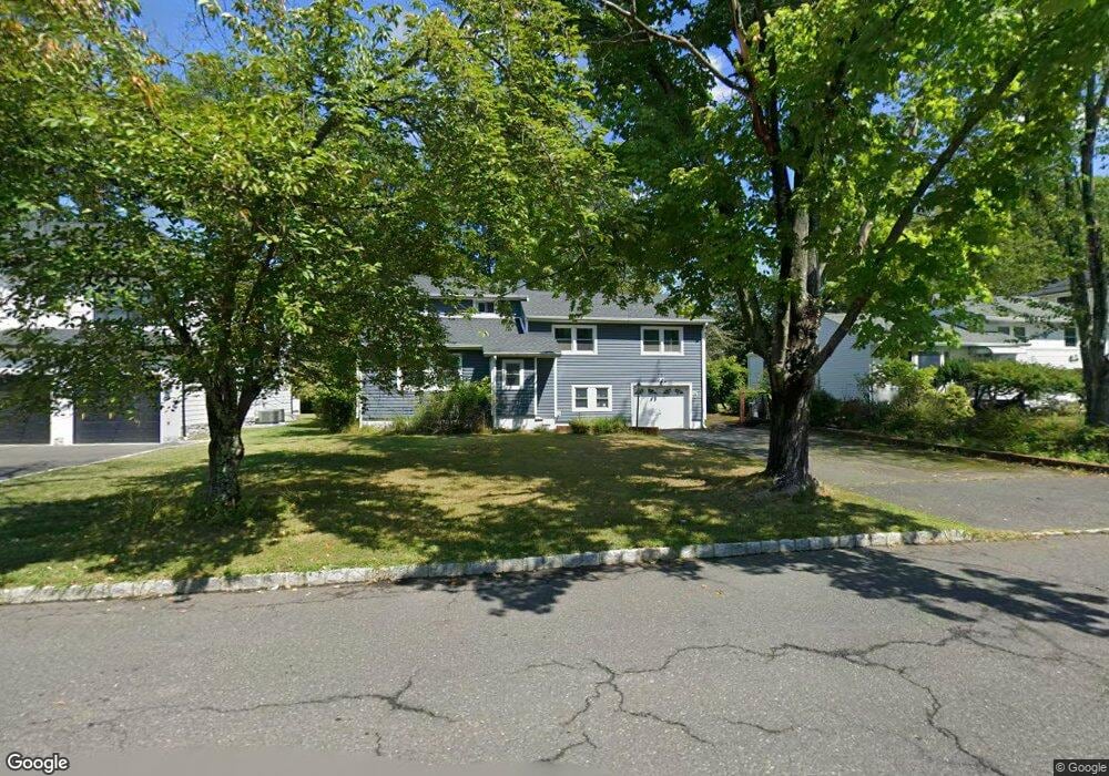 72 W Cedar St, Livingston, NJ 07039 - photo 1