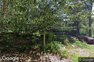 19 Hyatt Rd, Woods Hole, MA 02543