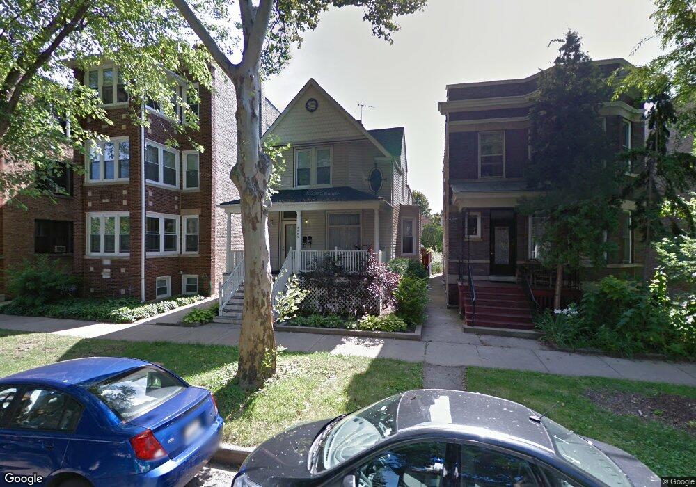 4853 N Bell Ave, Chicago, IL 60625 - photo 1