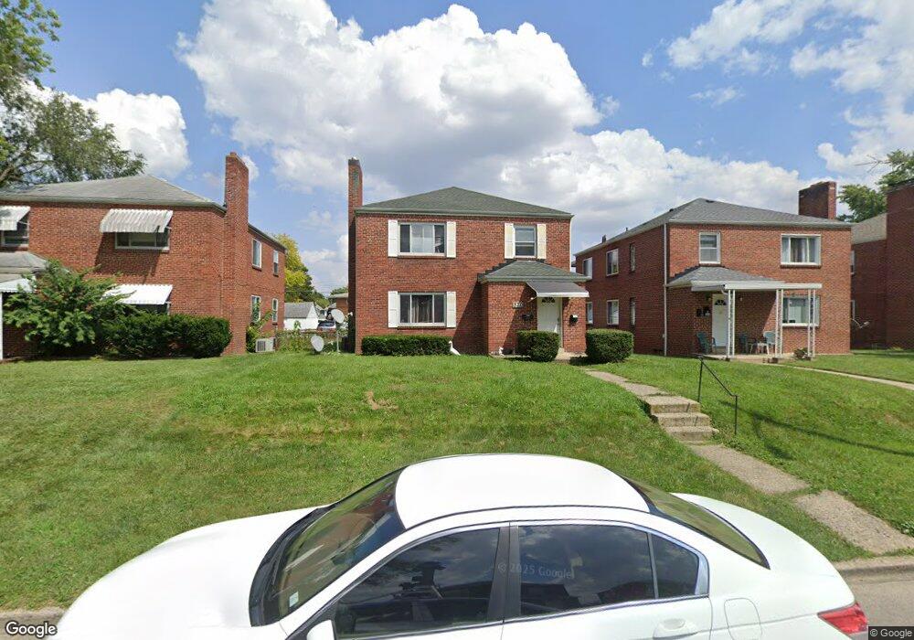 370 S Chase Ave, Columbus, OH 43204 - photo 1