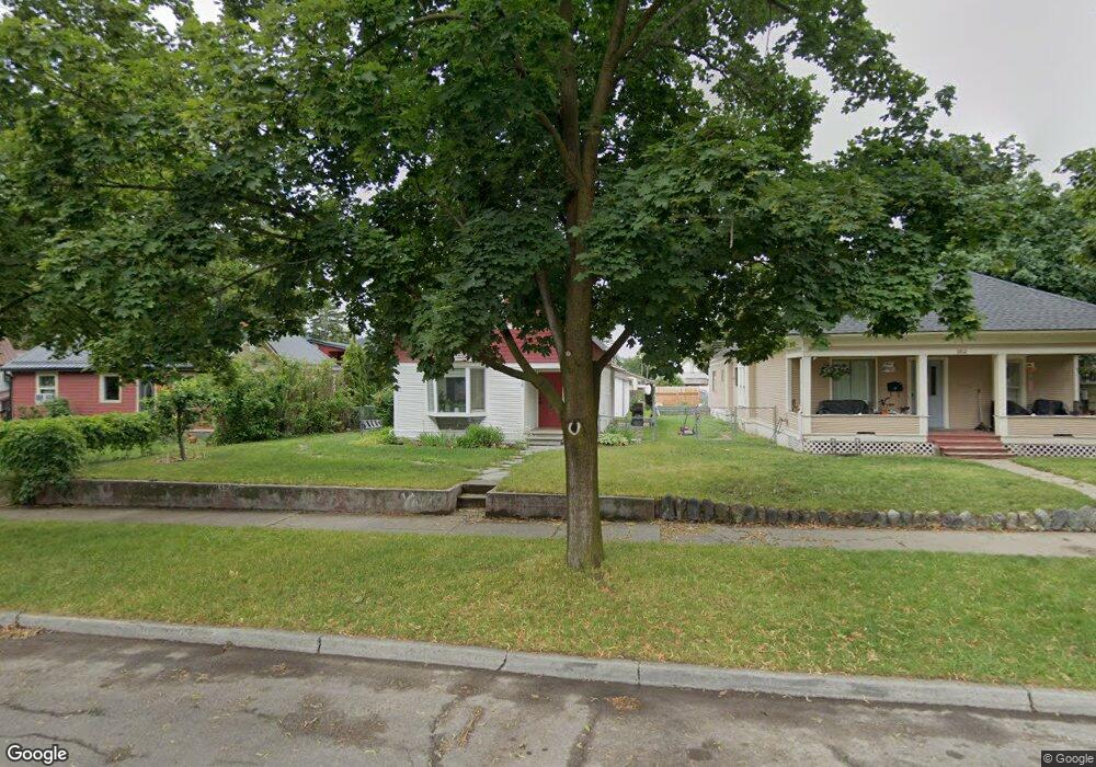 1116 2nd Ave W, Kalispell, MT 59901 - photo 1