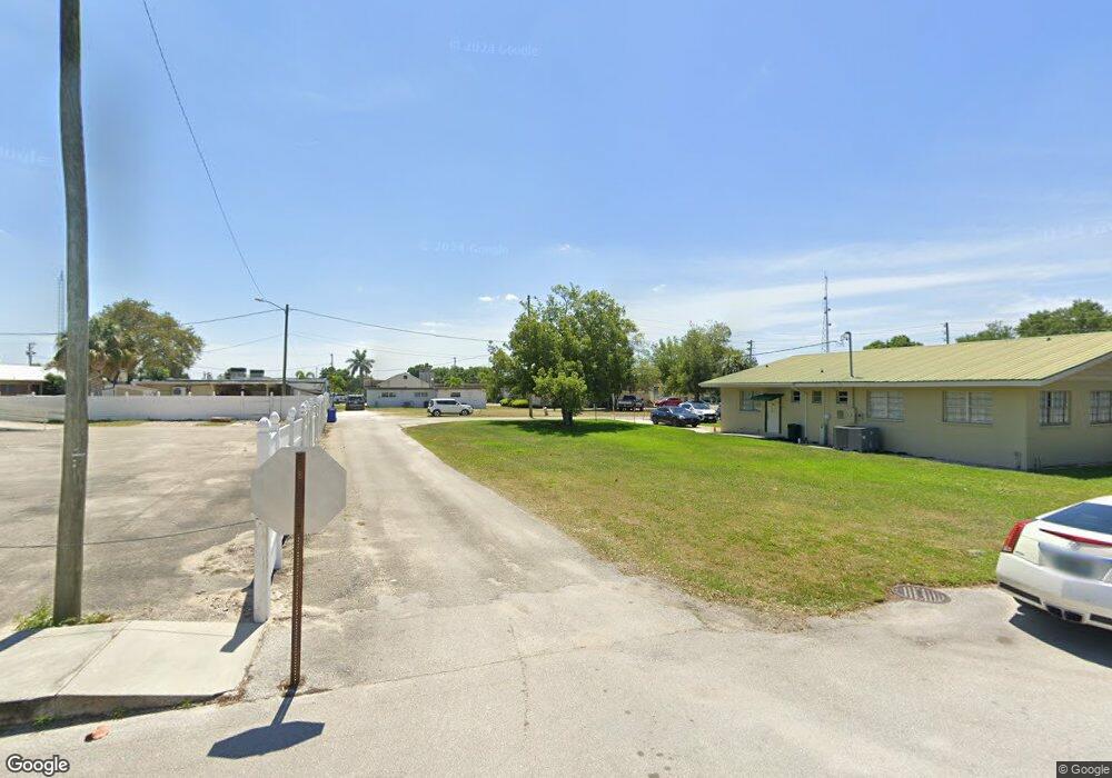 106 E Park St, Lake Placid, FL 33852 - photo 1