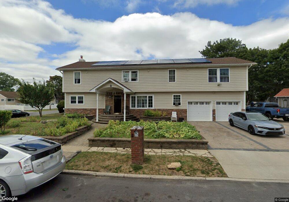 2 Warren St, Copiague, NY 11726 - photo 1