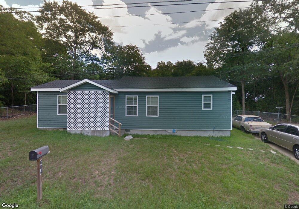 604 Cliffview Dr, Macon, GA 31206 - photo 1