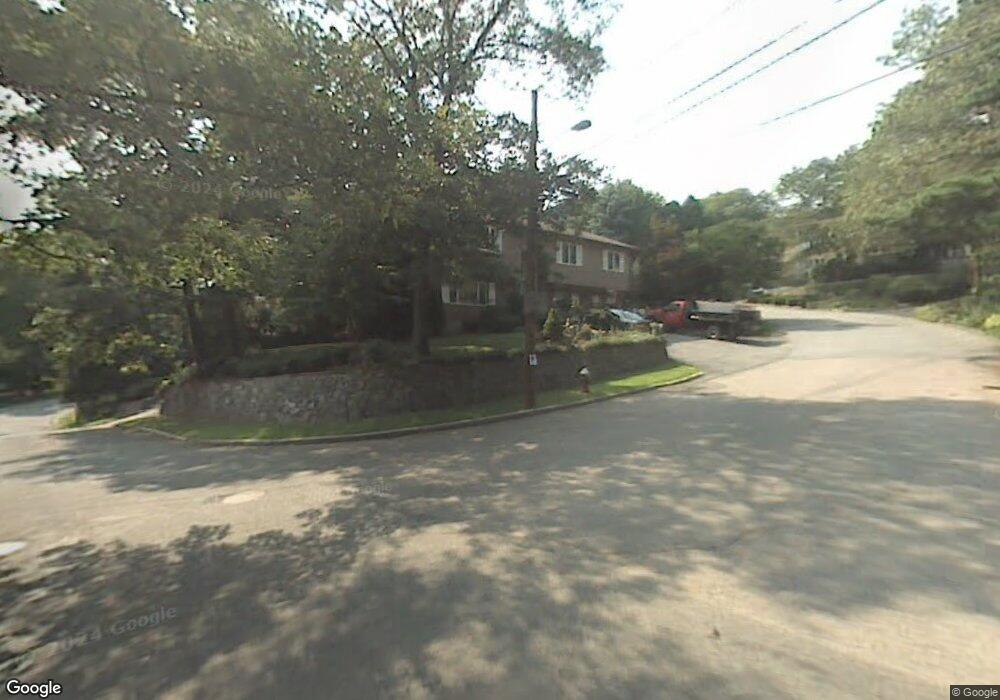 2 Hodge Rd, Arlington, MA 02474 - photo 1