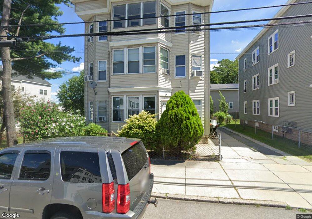 520 S Union St unit 522, Lawrence, MA 01843 - photo 1