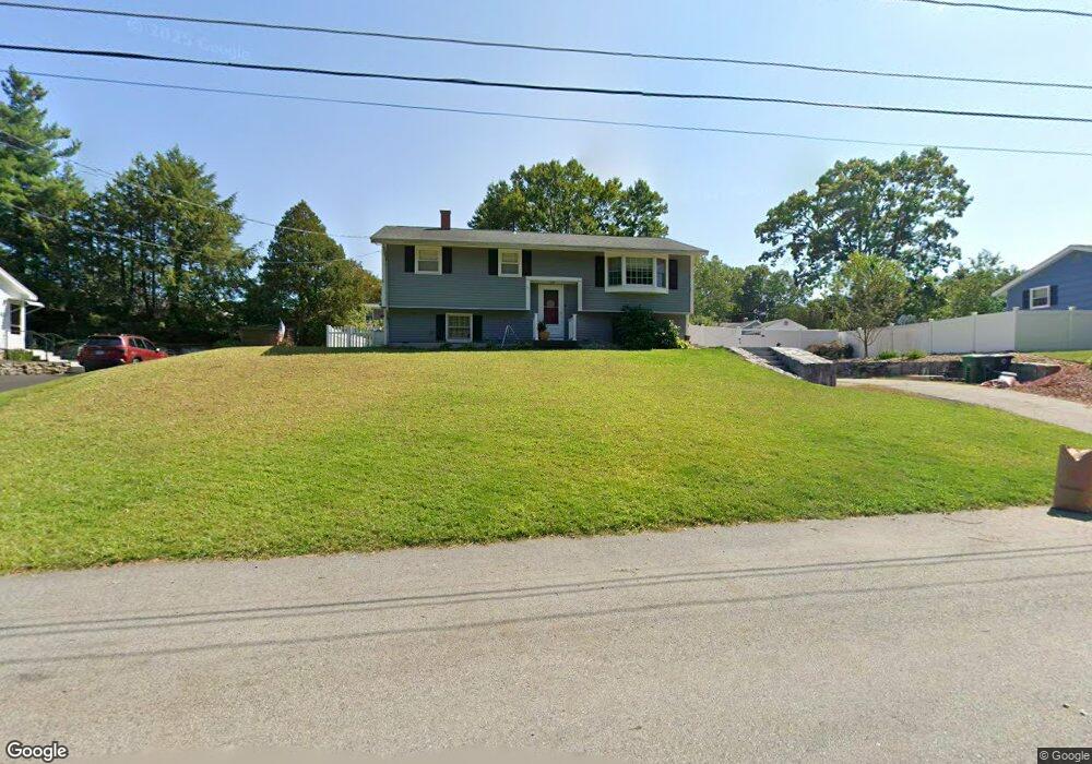 31 Cambridge Rd, Nashua, NH 03062 - photo 1