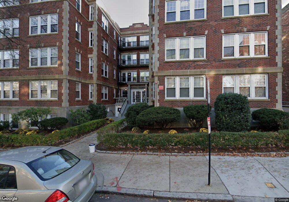 156-158 Summer St unit 104, Somerville, MA 02143 - photo 1